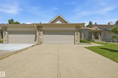 Interior photo 1 of #21 925 PICARD DR NW