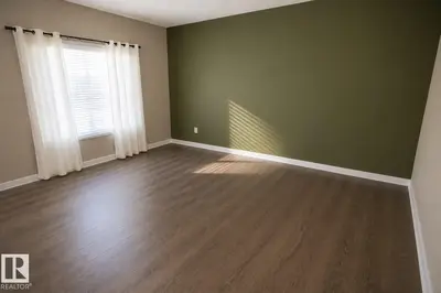 Interior photo 2 of 
