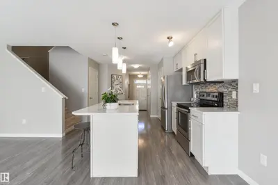 Interior photo 2 of 2315 68 ST SW