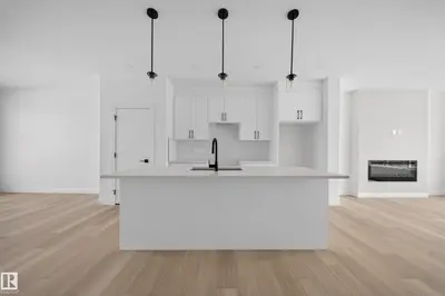 Interior photo 1 of 534 Ashgrove Circle