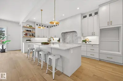 Interior photo 4 of 14004 89A AV NW
