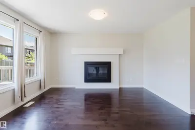 Interior photo 4 of 1131 177 ST SW