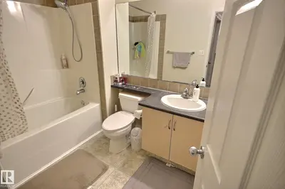 Interior photo 3 of 1516 76 ST SW