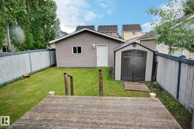 Interior photo 1 of 1516 76 ST SW