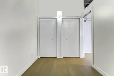 Interior photo 4 of #404 10024 Jasper AV NW