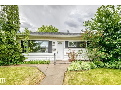 13215 132 AV NW, Edmonton - $320,000