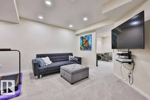 8760 STEIN LN NW, Edmonton - $479,900