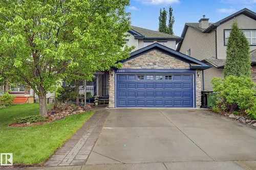 7365 SINGER WY NW, Edmonton - $700,000