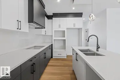 Interior photo 4 of 18 Juniper WD
