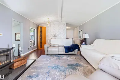 Interior photo 2 of #24 52343 RGE ROAD 211