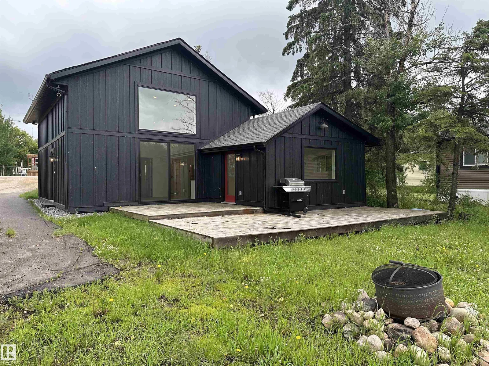 24, 55022 STE. ANNE TR, Rural Lac Ste. Anne County - 3 bedroom Detached Single Family for sale