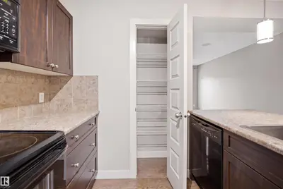 Interior photo 3 of 1780 CUNNINGHAM WY SW