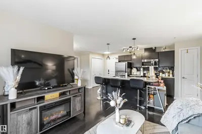 Interior photo 3 of #244 1196 HYNDMAN RD NW