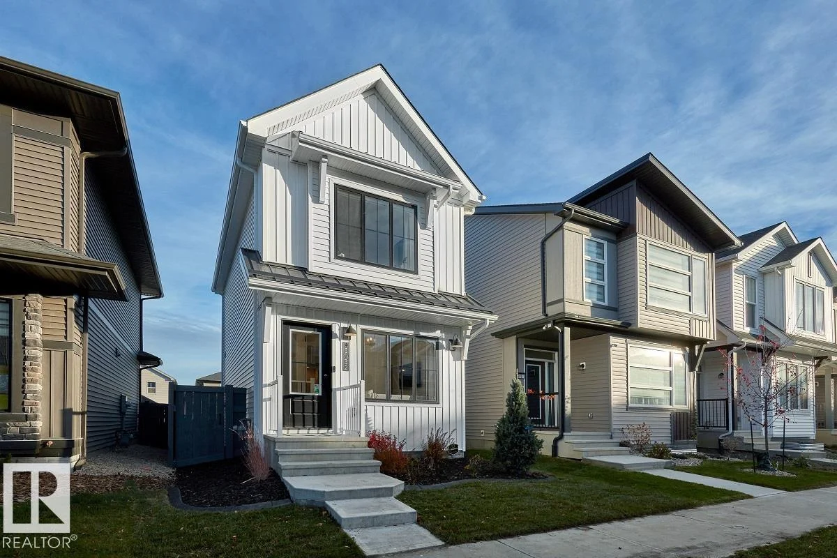 2119 210 ST NW, Edmonton - 2 bedroom Detached Single Family for sale
