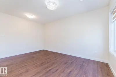 Interior photo 3 of #81 1530 TAMARACK BV NW NW