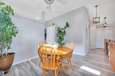 Interior photo 3 of 36 DAWSON CR