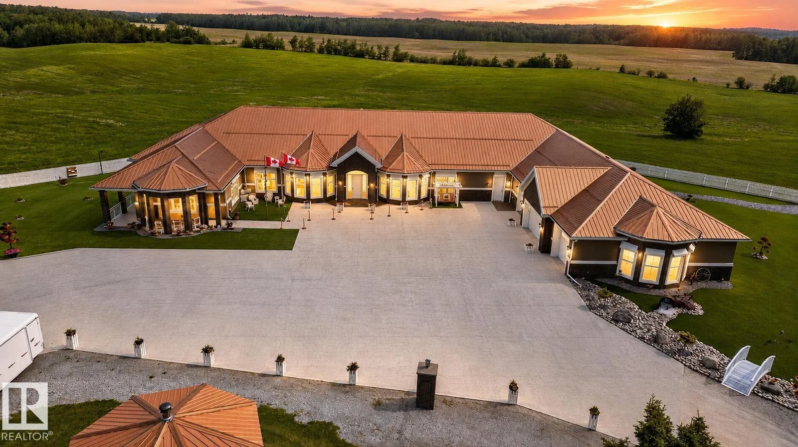 55513 RANGE ROAD 14, Rural Lac Ste. Anne County - 6 bedroom Detached Single Family for sale