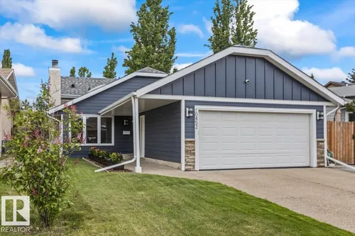10452 18 AV NW, Edmonton - $549,900