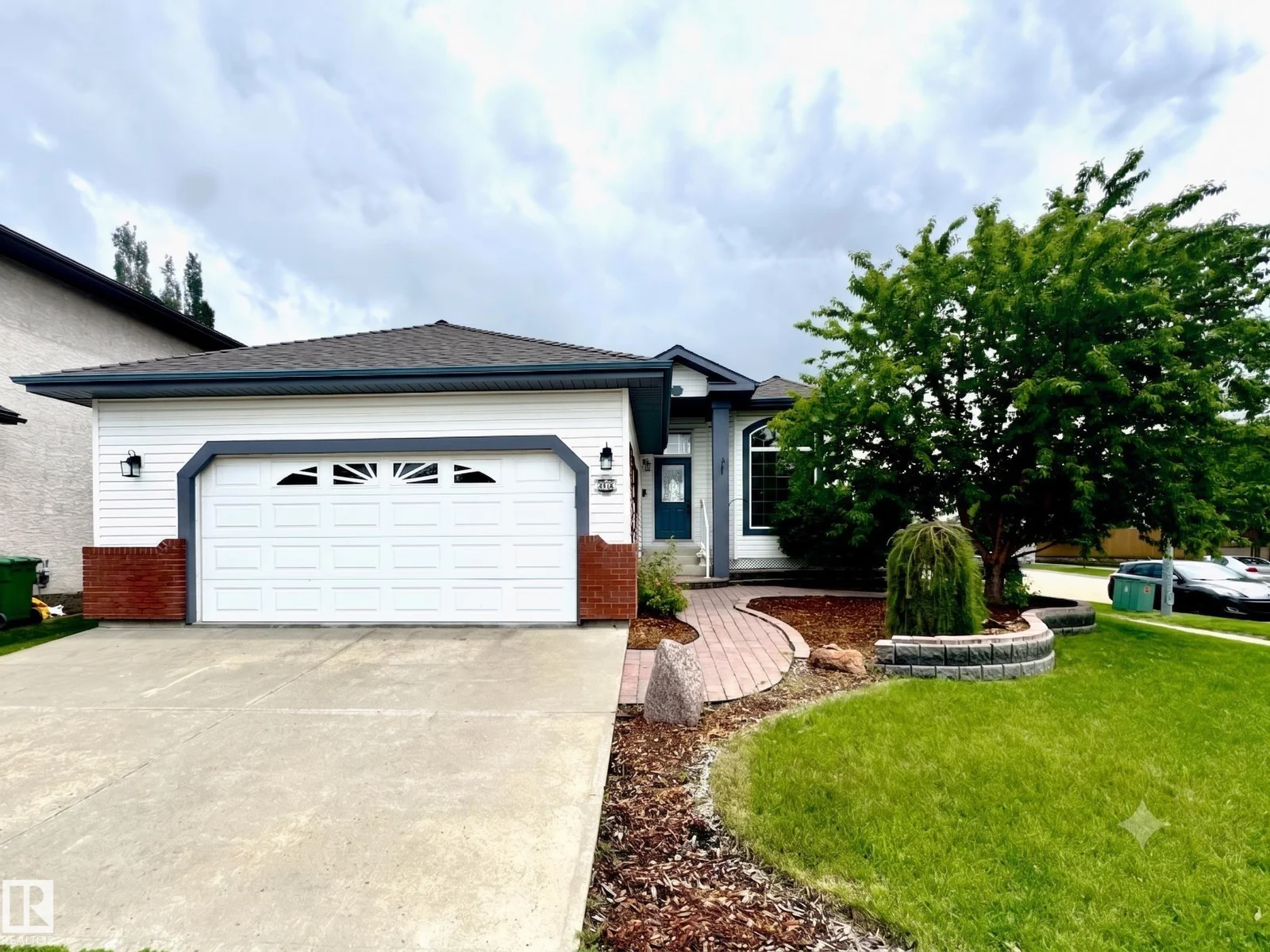 29 RUE BOUCHARD, Beaumont - 6 bedroom Detached Single Family for sale