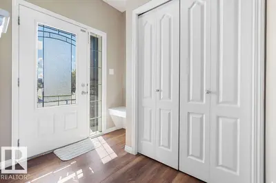 Interior photo 3 of 1306 32A ST NW