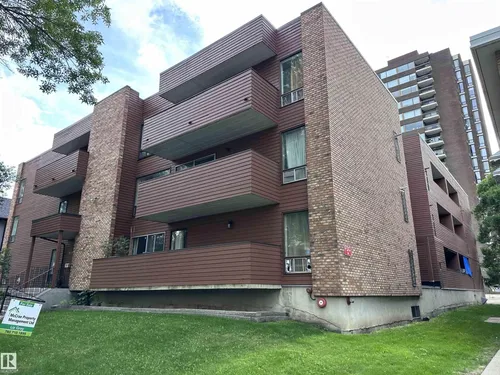 #305 10026 112 ST NW, Edmonton - $269,900