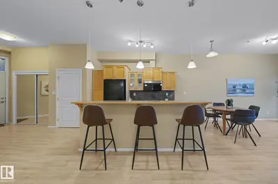 Interior photo 3 of #308 10147 112 ST NW