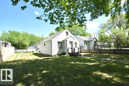 11407 68 ST NW, Edmonton - $274,900
