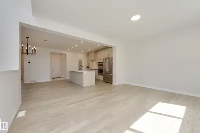 Interior photo 4 of 3249 Dixon way BV SW SW
