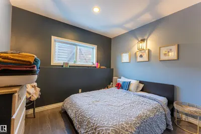 Interior photo 2 of 4804 64 AV