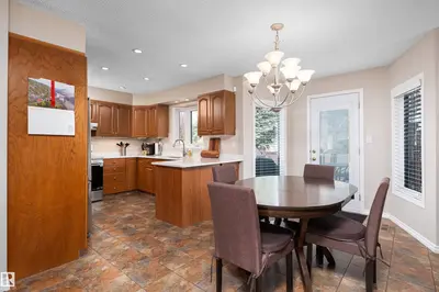 Interior photo 2 of 11028 11 AV NW