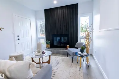 Interior photo 2 of #33 15710 BEAUMARIS RD NW