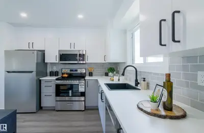 Interior photo 1 of #33 15710 BEAUMARIS RD NW