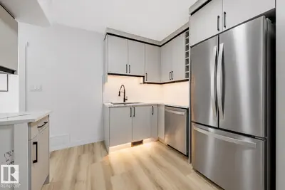 Interior photo 4 of 11927 68 ST NW