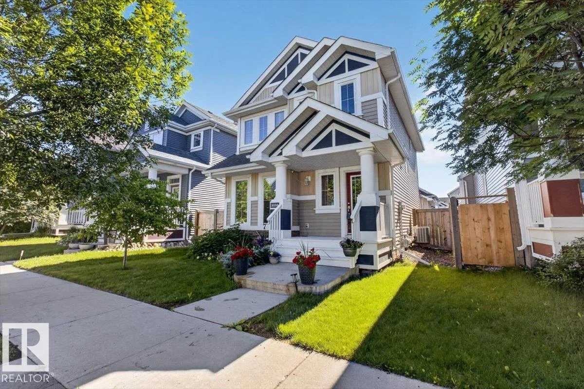 2235 76 ST SW SW, Edmonton - 3 bedroom Detached Single Family for sale