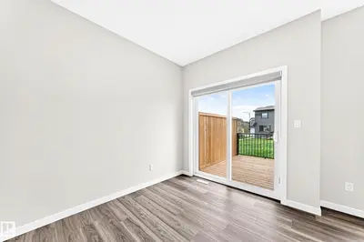 Interior photo 2 of 