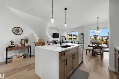 Interior photo 2 of 3569 ERLANGER LINK LI NW