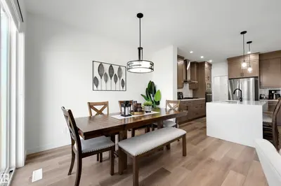 Interior photo 4 of 3569 ERLANGER LINK LI NW
