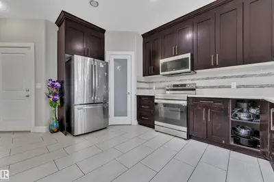 Interior photo 1 of 6529 172 AV NW