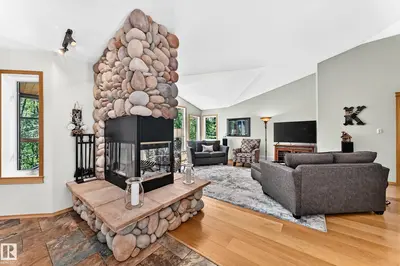 Interior photo 4 of #133 52465 RGE ROAD 213