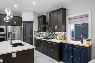 Interior photo 3 of 18 Lakevista PT