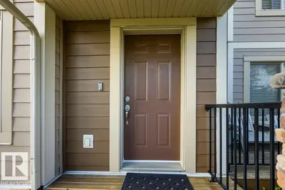Interior photo 4 of #503 401 Palisades Way