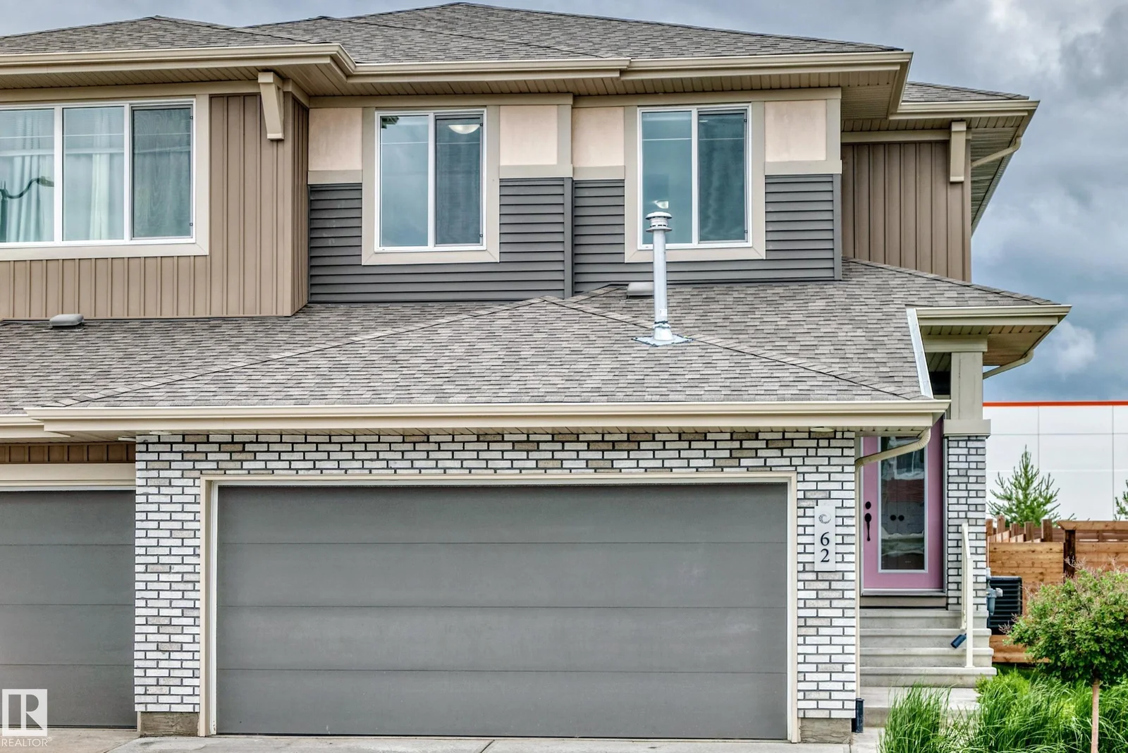 62 JUNEAU WY, St. Albert - 4 bedroom Duplex for sale
