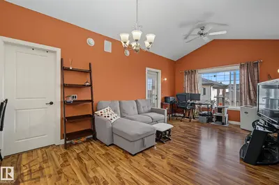 Interior photo 3 of #30 2565 HANNA CR NW