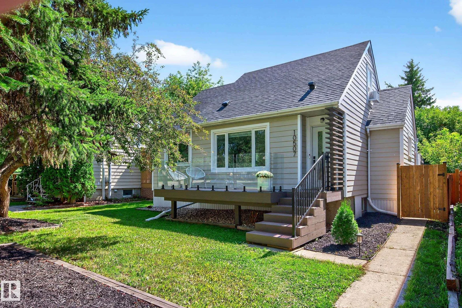 10507 69 AV NW, Edmonton - 4 bedroom Detached Single Family for sale