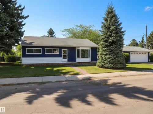 13208 130th AV NW NW, Edmonton - $348,000