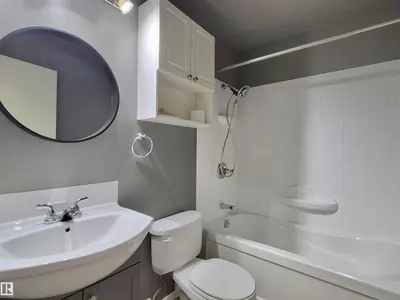 Interior photo 3 of 3729 54 ST
