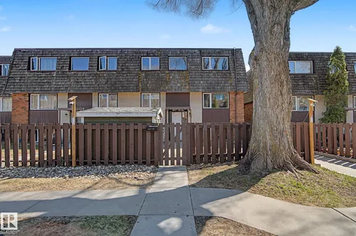 3317 107 AV NW, Edmonton - $169,900
