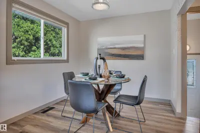 Interior photo 3 of 7512 152A AV NW