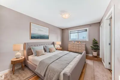 Interior photo 1 of 15152 33 ST NW