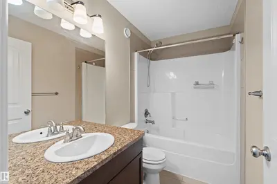 Interior photo 3 of 11711 16 Ave SW SW